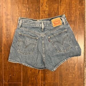 Levi’s High Waisted Mom Shorts